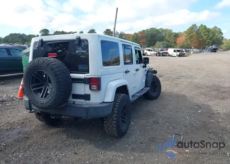 2012 Jeep Wrangler Unlimited Sahara z USA, uszkodzony, nr VIN 1C4HJWEG9CL158008